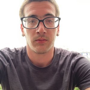 Meet your Posher, Phillip